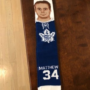 FUN AUSTON MATTHEWS TORONTO MAPLE LEAFS SOCKS